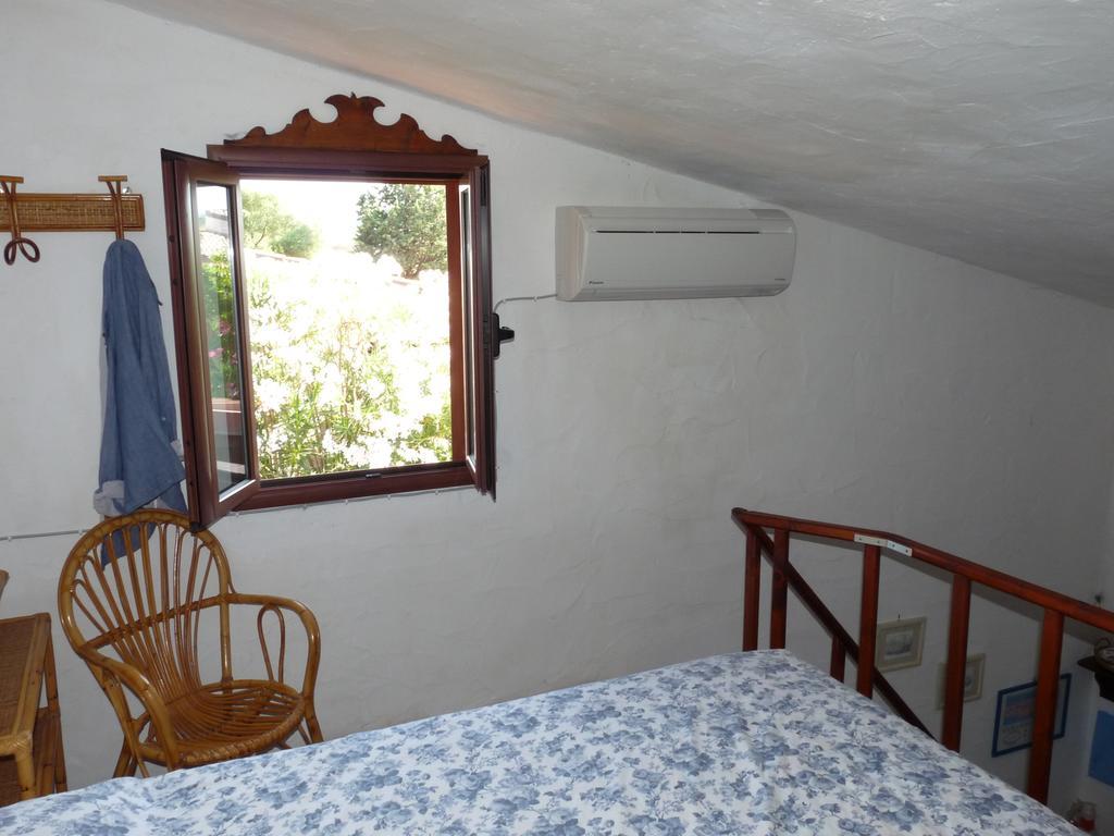Monolocale San Teodoro Apartment San Teodoro  Phòng bức ảnh